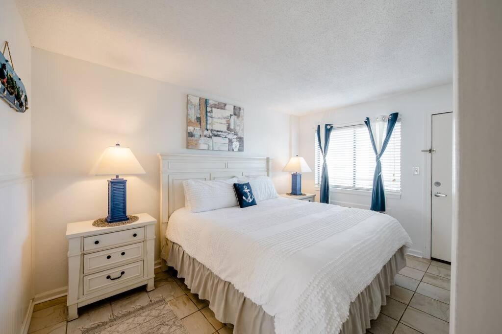Royal Retreat-Amazing View-King Bed-1 Bedroom-Full Kitchen-Free Parking-Self Check-In Мертл-Біч Екстер'єр фото