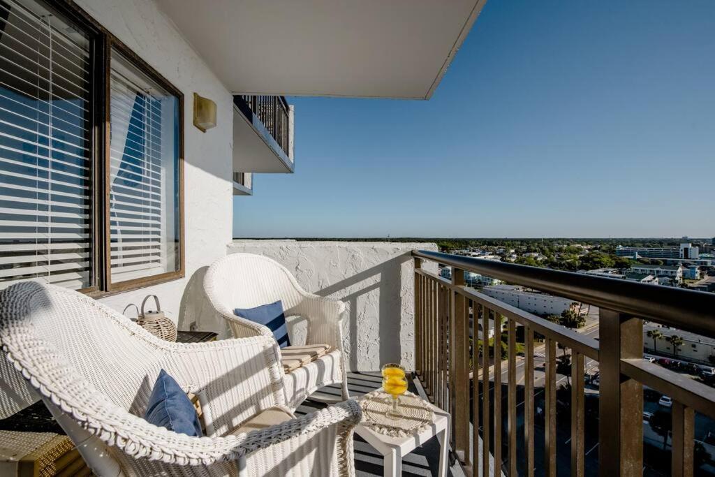 Royal Retreat-Amazing View-King Bed-1 Bedroom-Full Kitchen-Free Parking-Self Check-In Мертл-Біч Екстер'єр фото