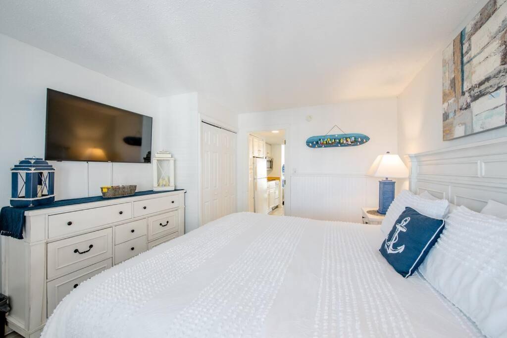 Royal Retreat-Amazing View-King Bed-1 Bedroom-Full Kitchen-Free Parking-Self Check-In Мертл-Біч Екстер'єр фото